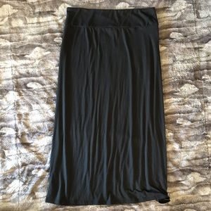 Mossimo black skirt